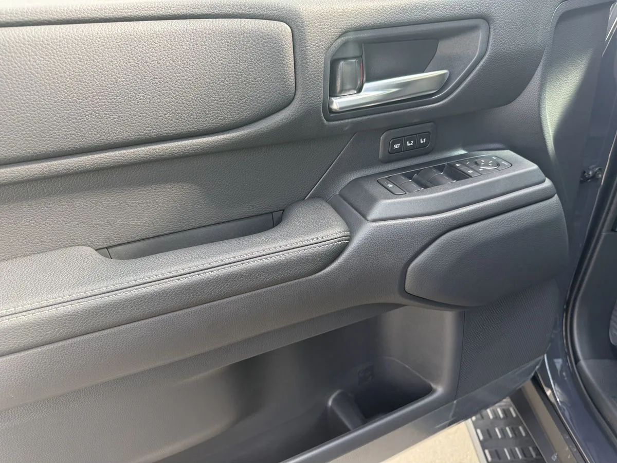 Toyota Land Cruiser Prado - фото 10