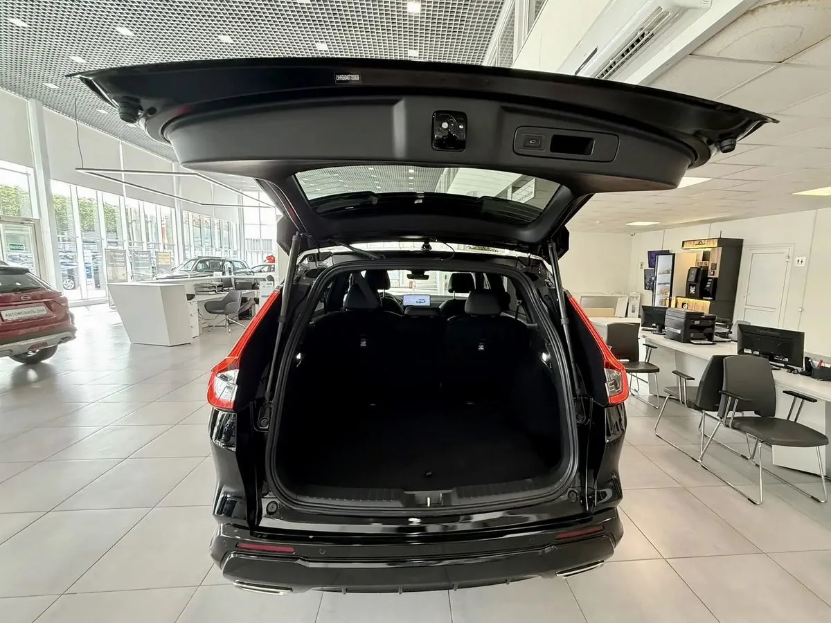 Honda CR-V - фото 16