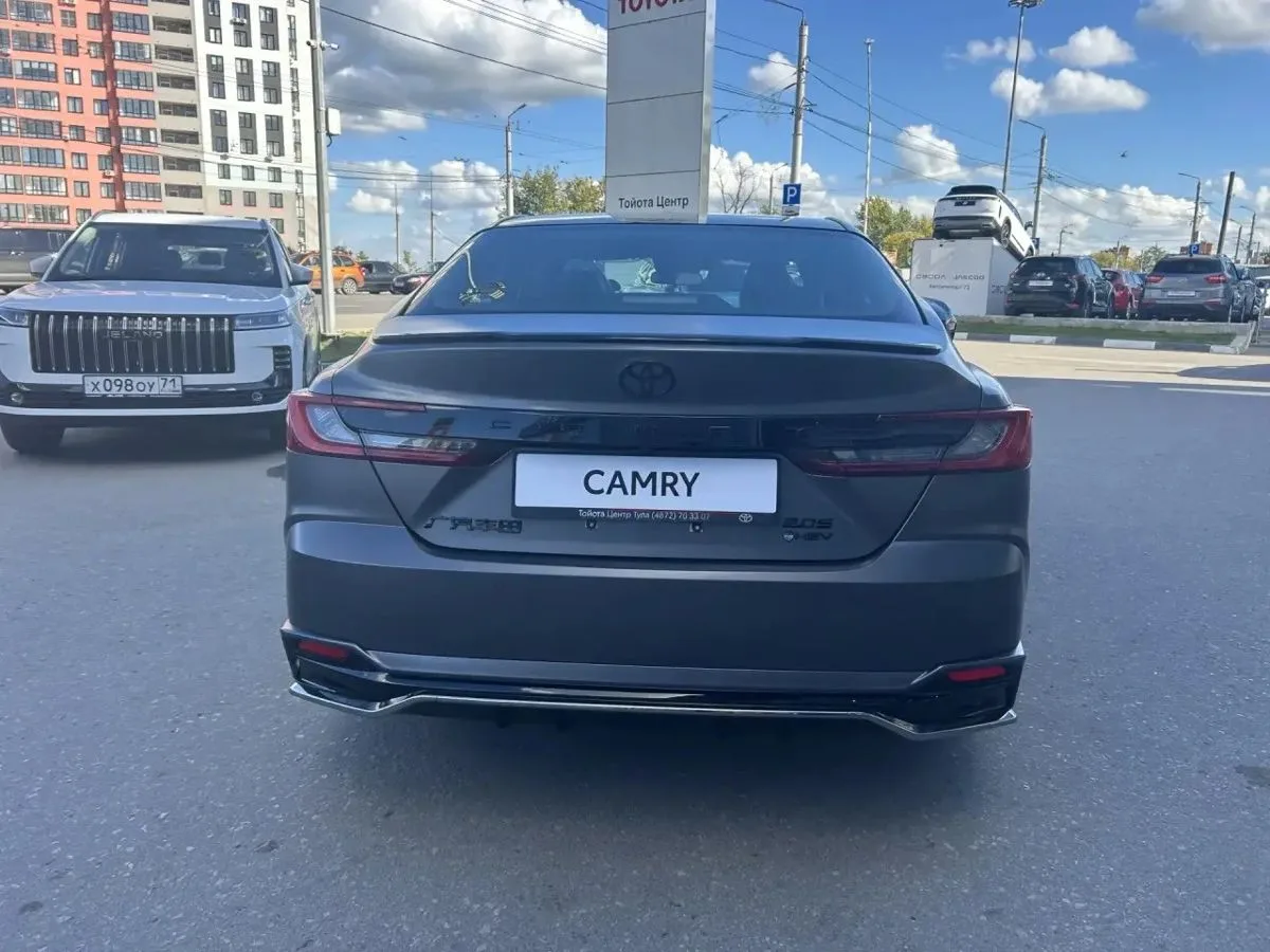 Toyota Camry - фото 7