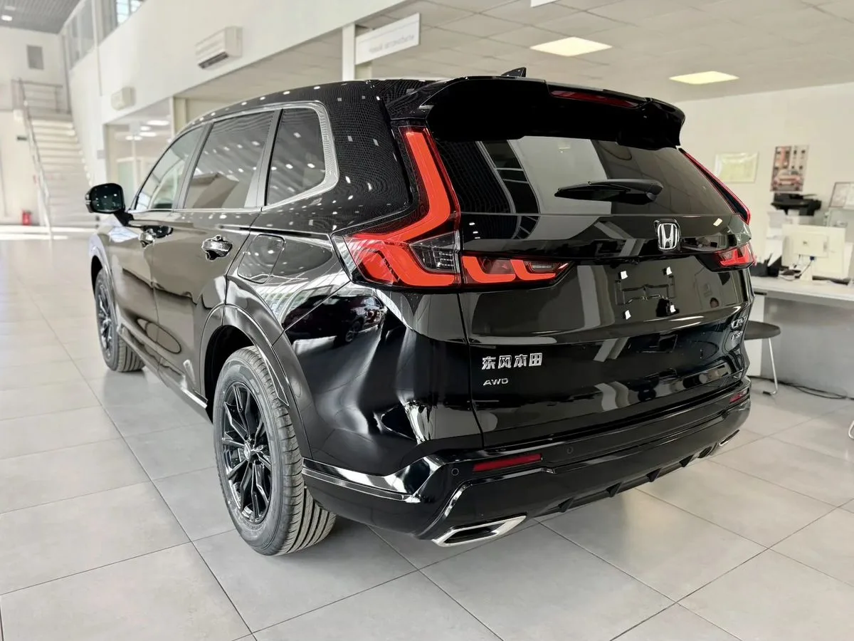 Honda CR-V - фото 4