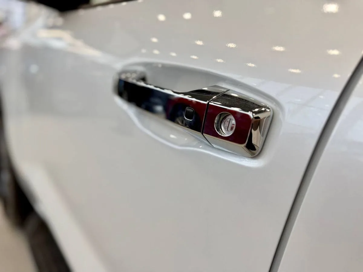 Mitsubishi L200 - фото 9