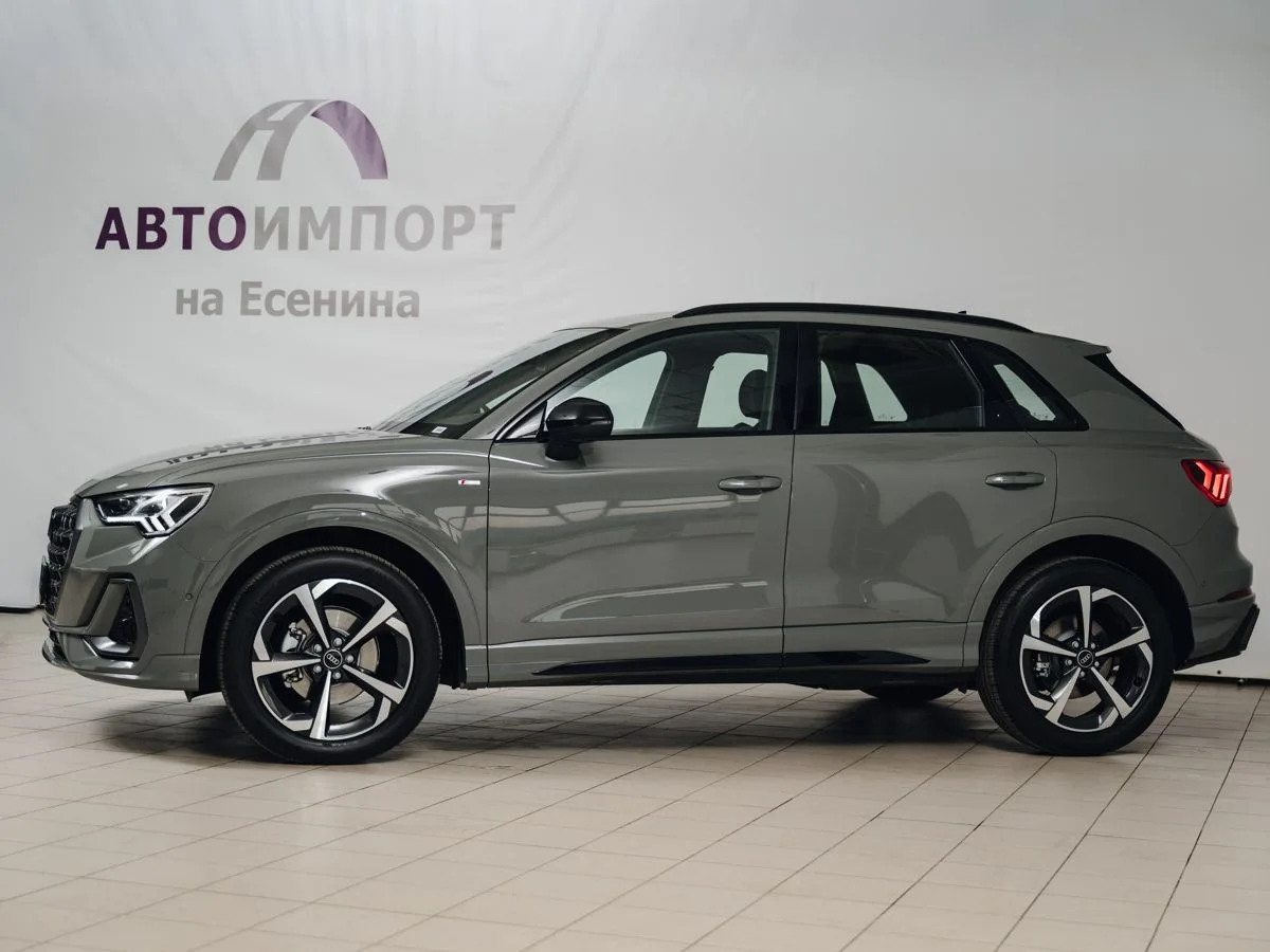Audi Q3 - фото 3