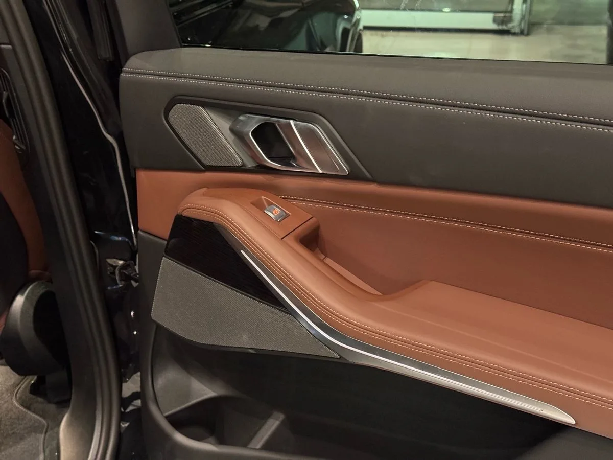 BMW X7 - фото 30