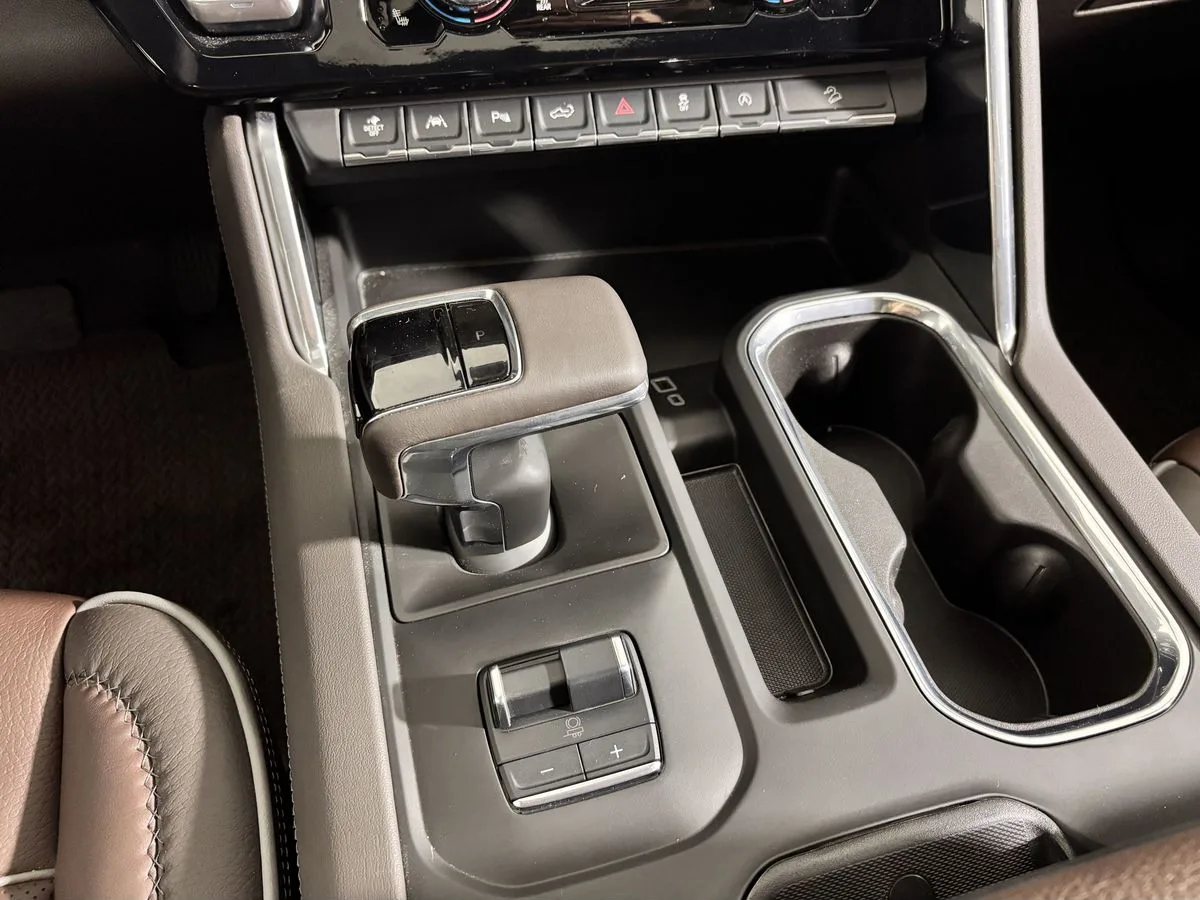 GMC Sierra - фото 32
