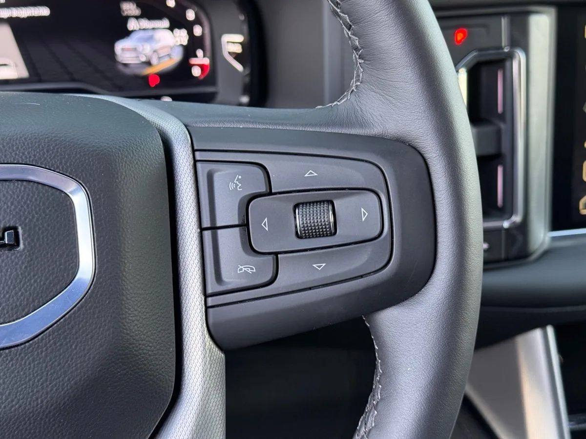 GMC Yukon - фото 14
