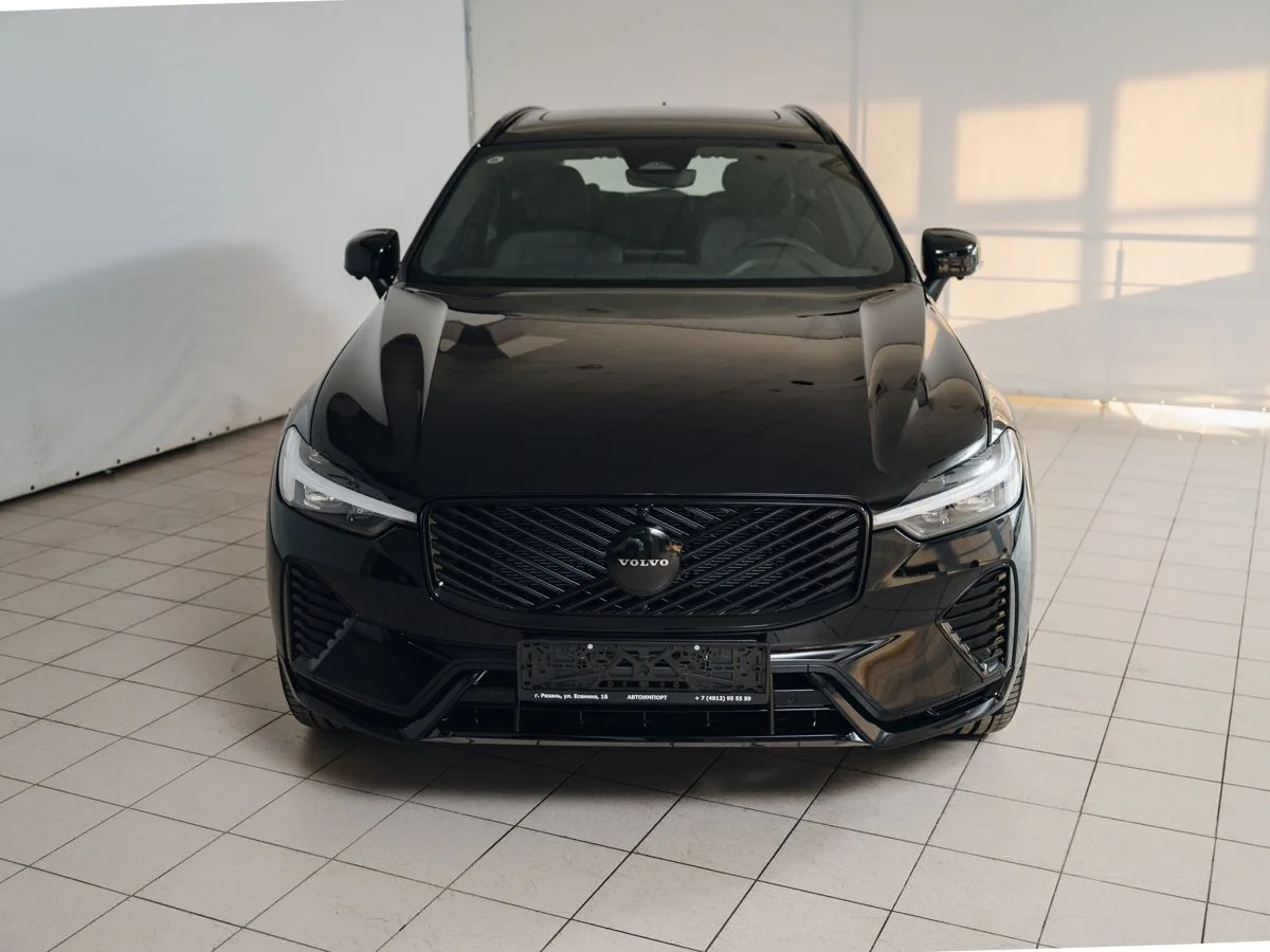 Volvo XC60 - фото 6