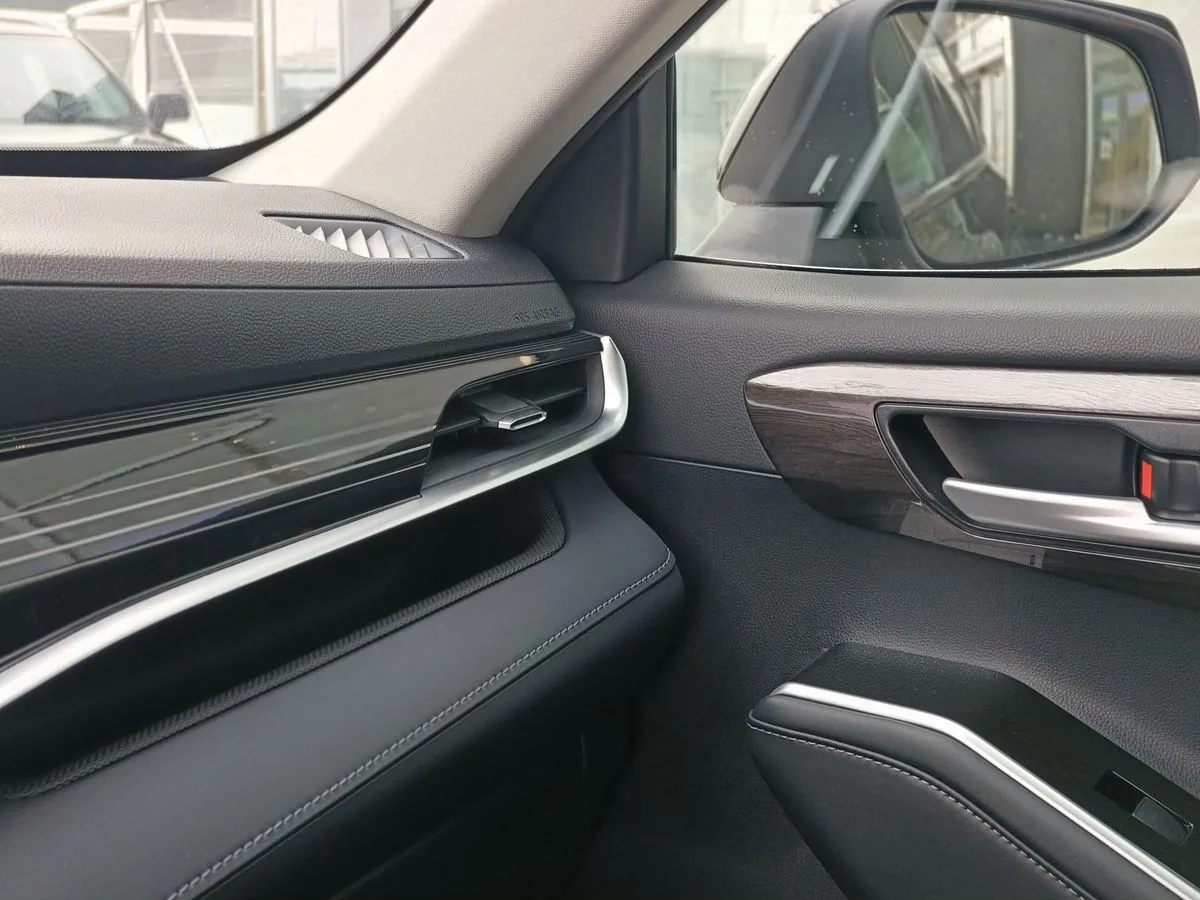 Toyota Highlander - фото 13