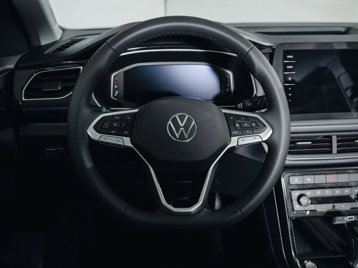 Volkswagen Tharu XR - фото 23