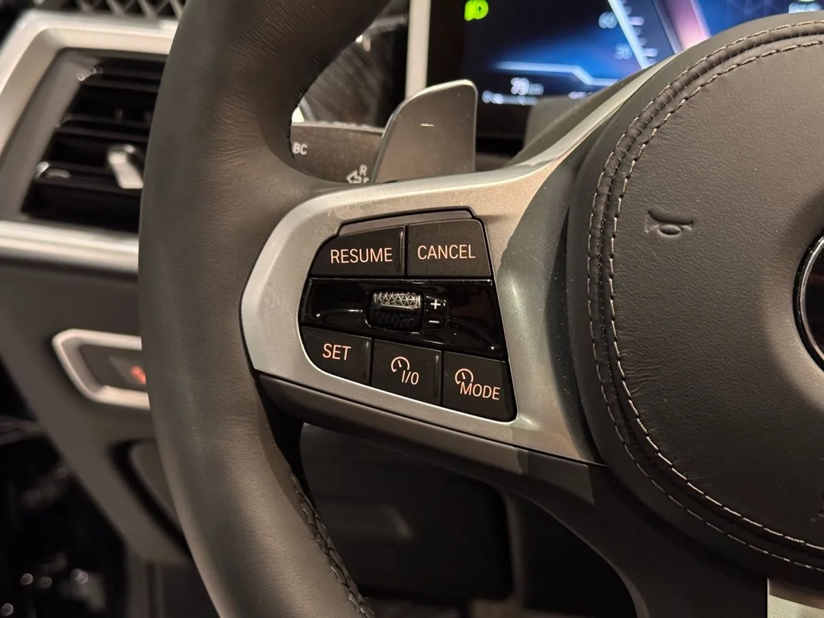 BMW X7 - фото 12