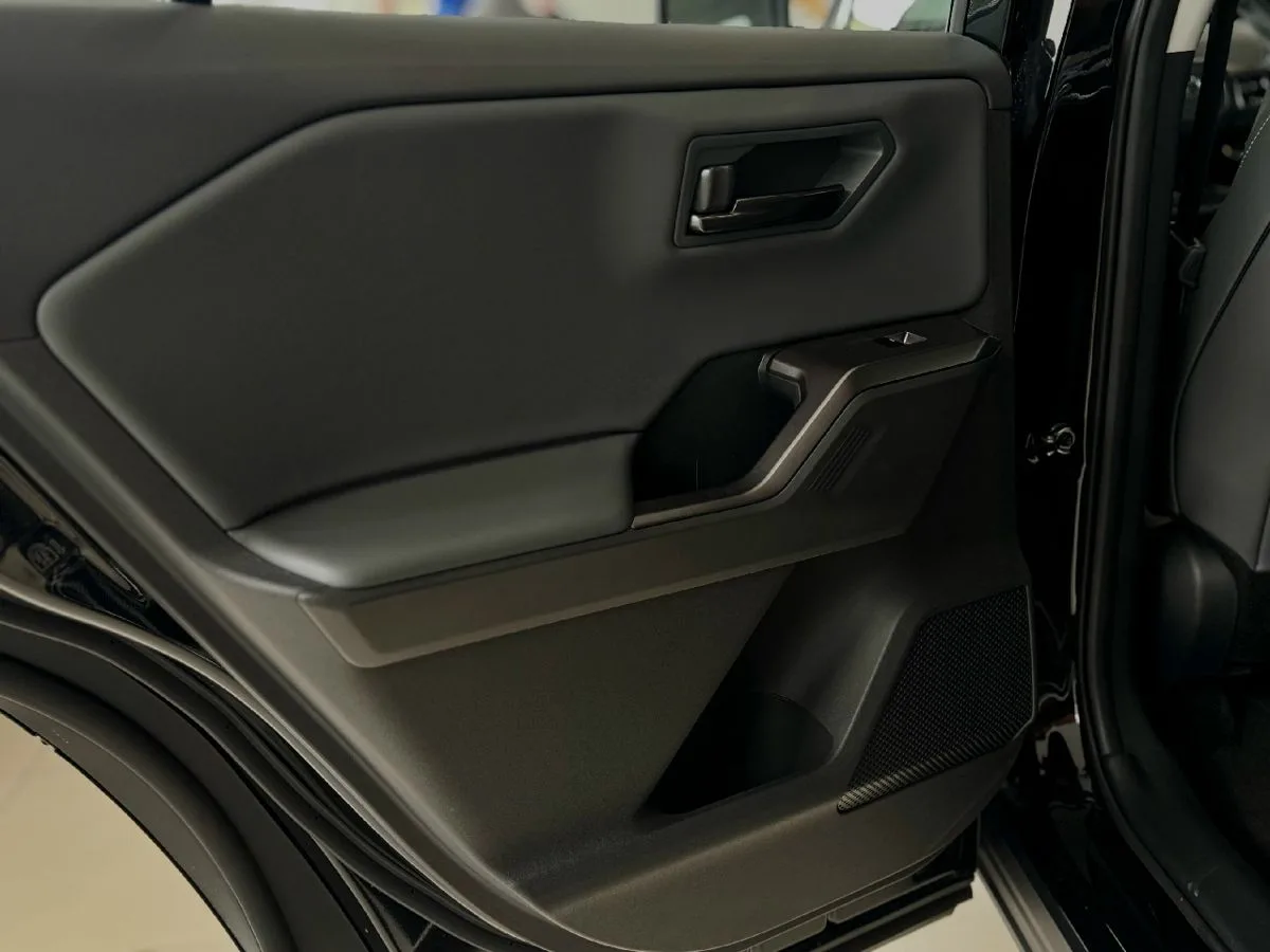 Toyota Wildlander - фото 12