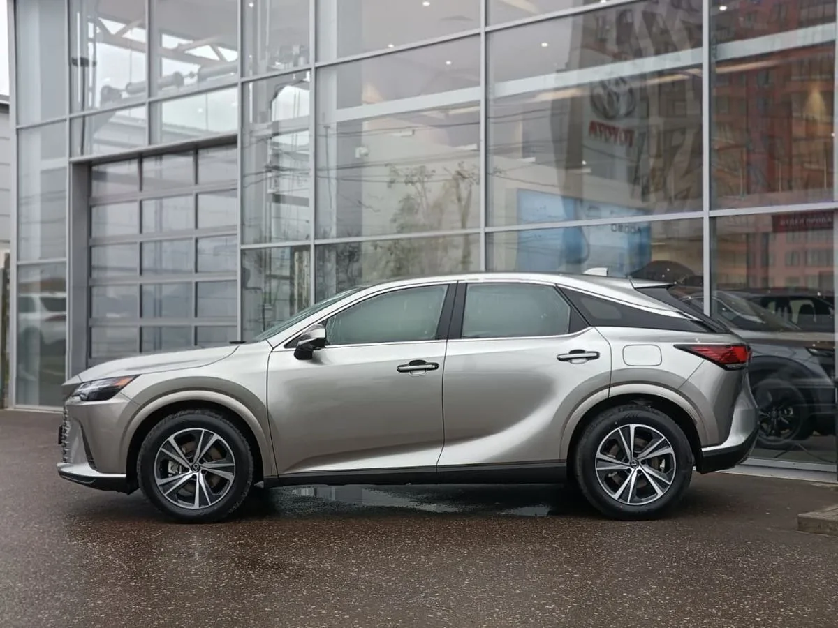 Lexus RX - фото 3