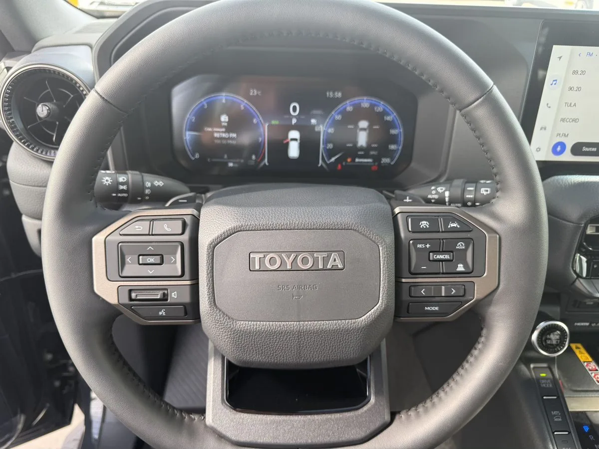 Toyota Land Cruiser Prado - фото 12
