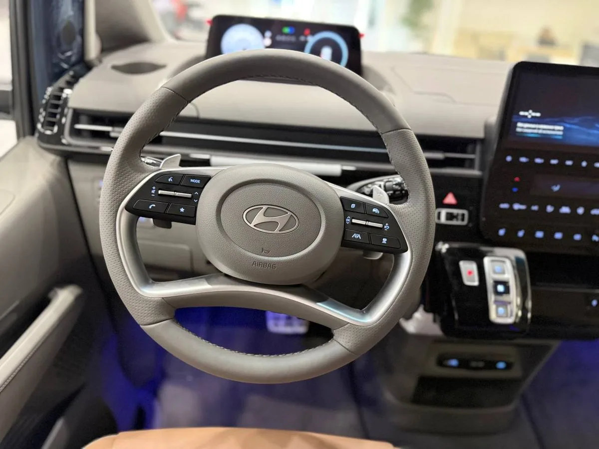 Hyundai Staria - фото 11