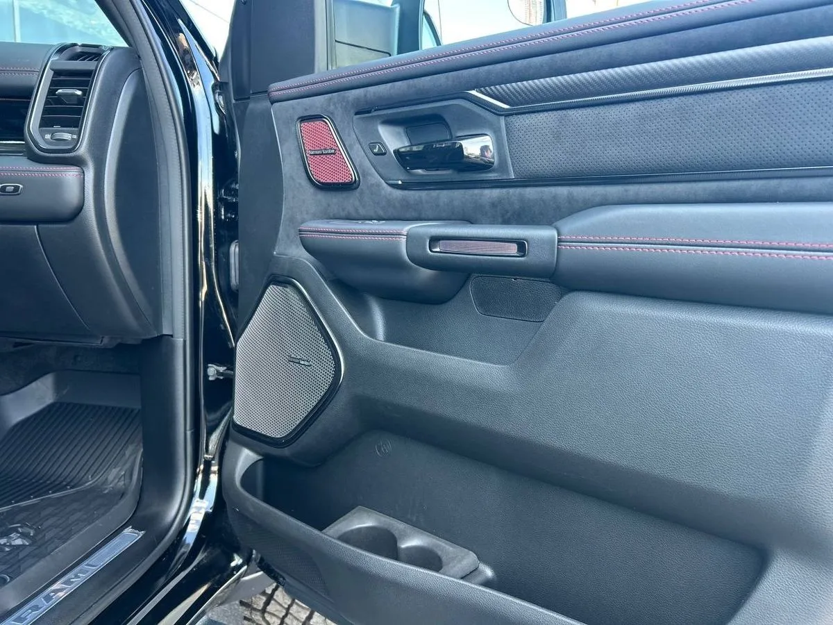 Ram 1500 - фото 7