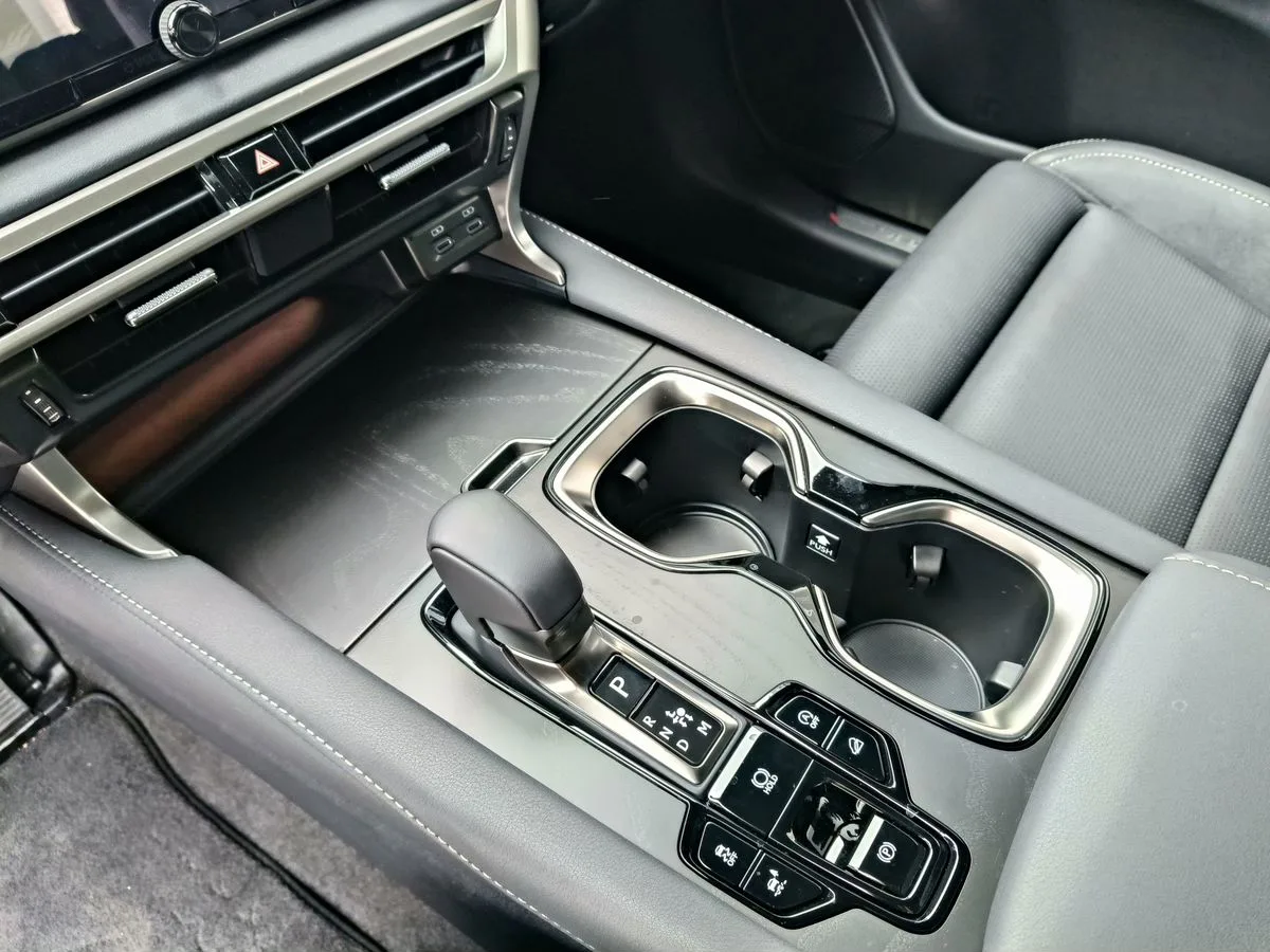 Lexus RX - фото 16