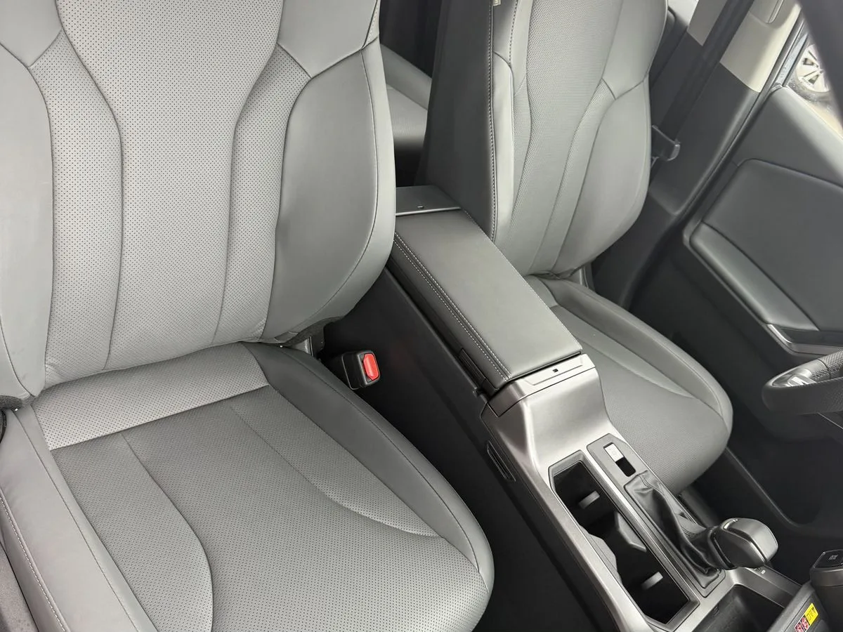 Toyota RAV4 - фото 17