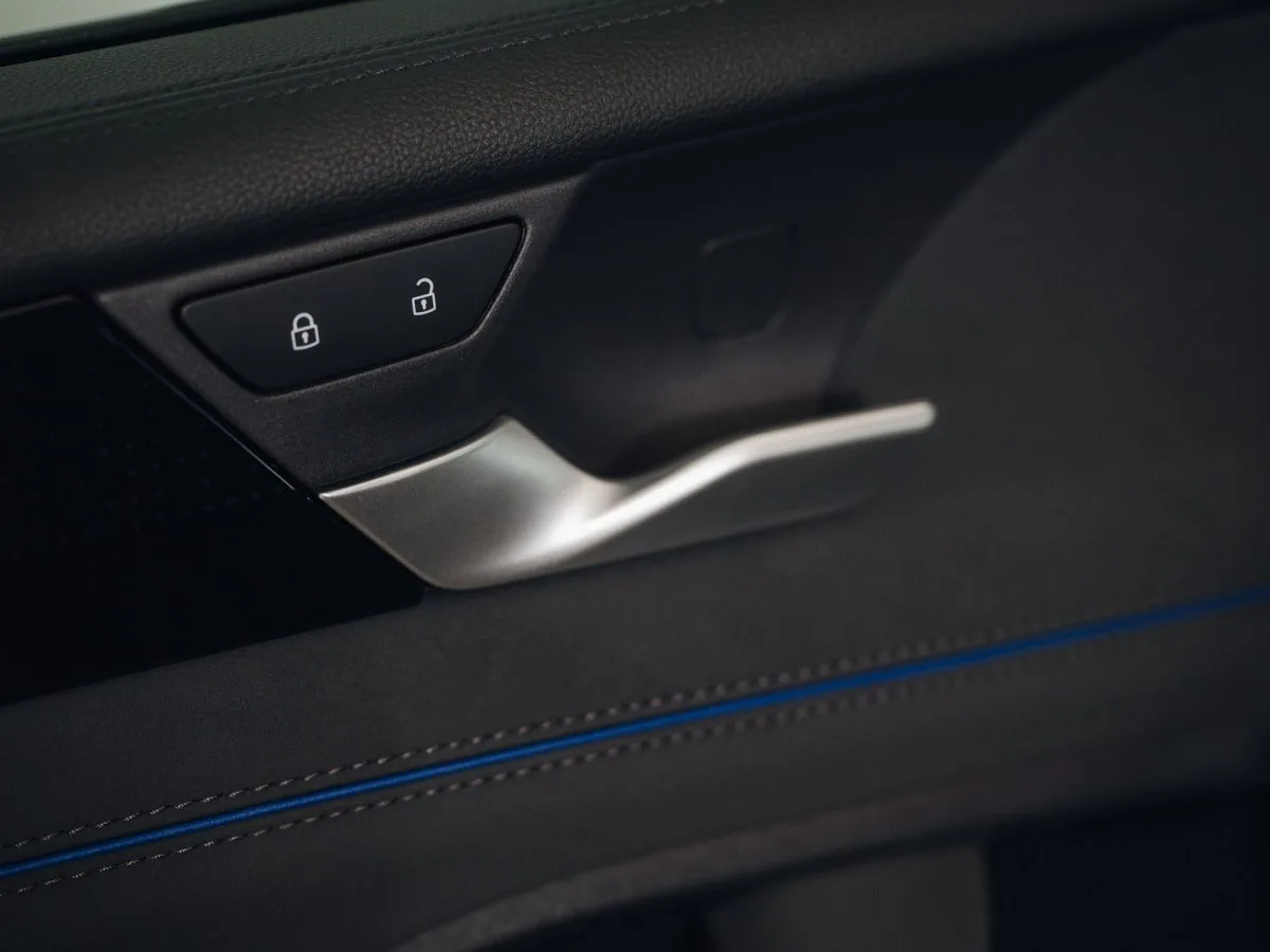 Volkswagen Tiguan - фото 18