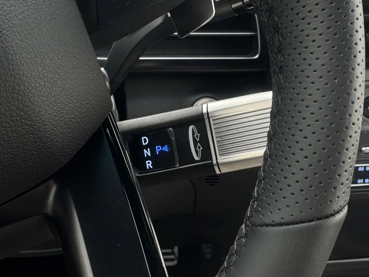 Hyundai Staria - фото 17