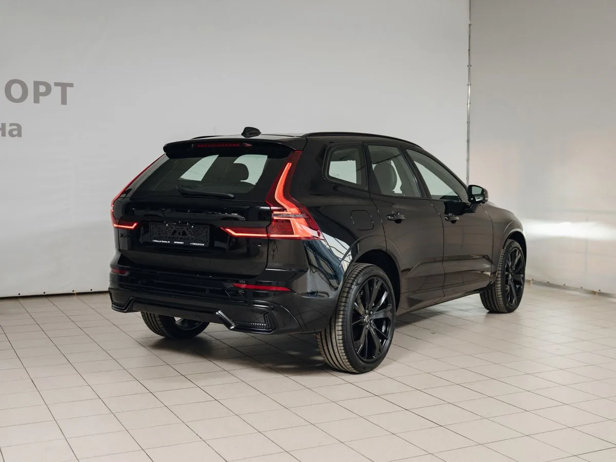 Volvo XC60 - фото 10