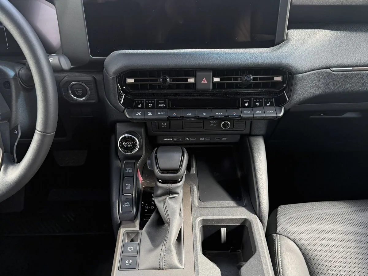 Toyota Land Cruiser Prado - фото 8