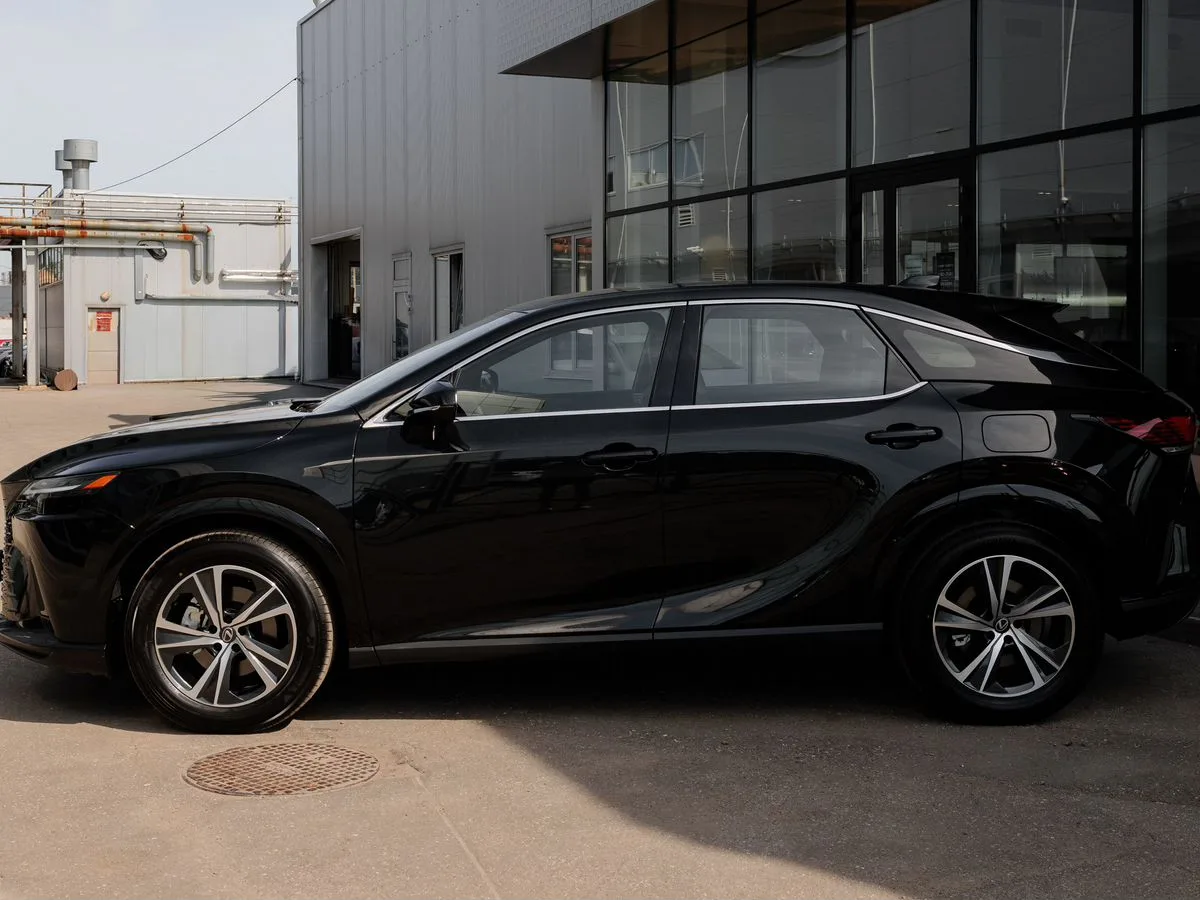 Lexus RX - фото 6