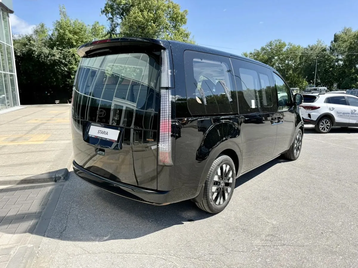 Hyundai Staria - фото 5