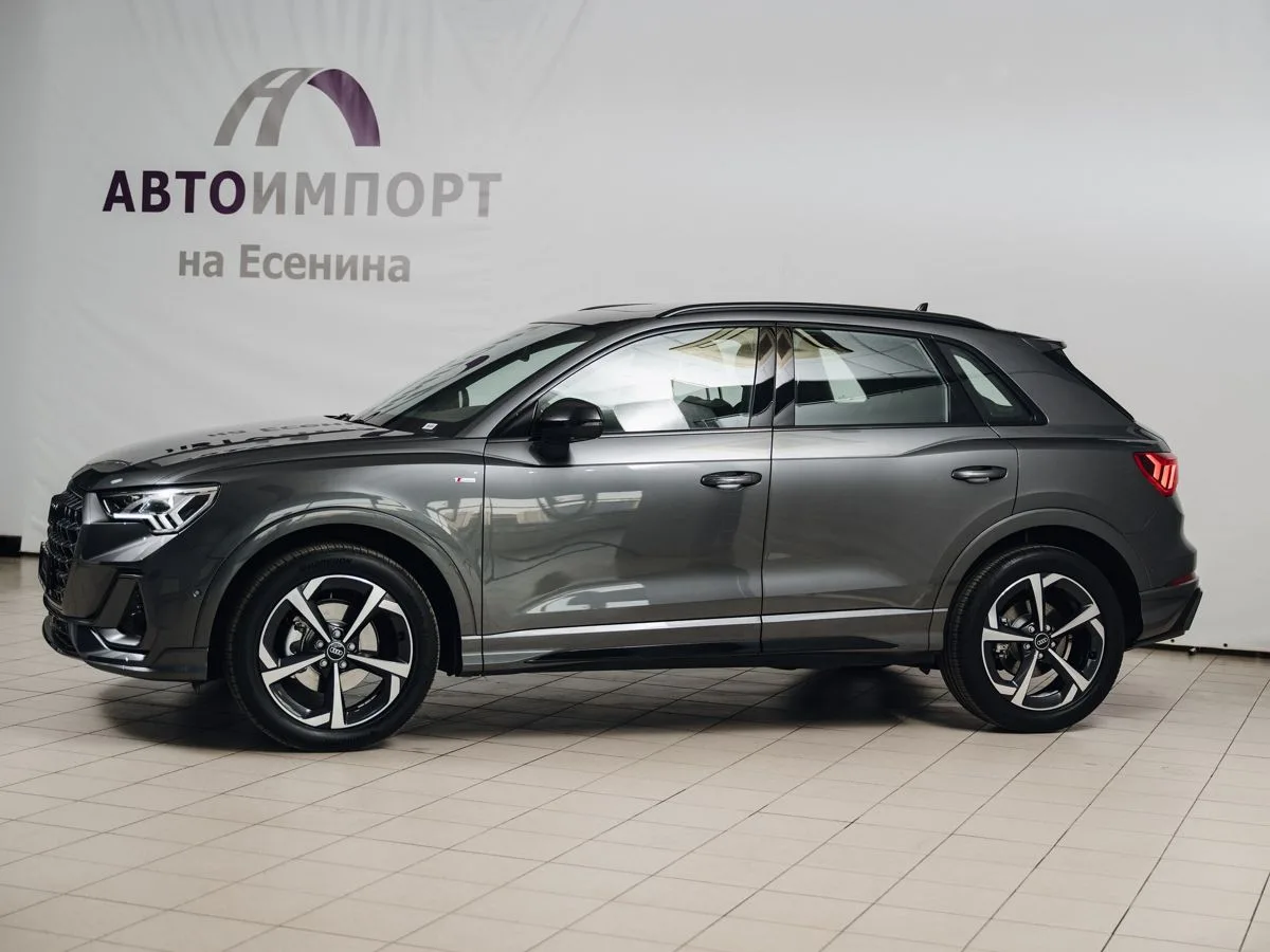 Audi Q3 - фото 3