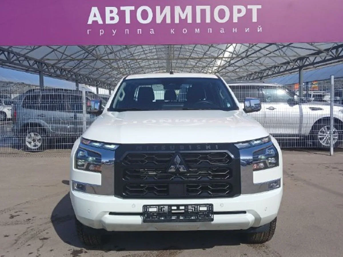 Mitsubishi L200 - фото 3
