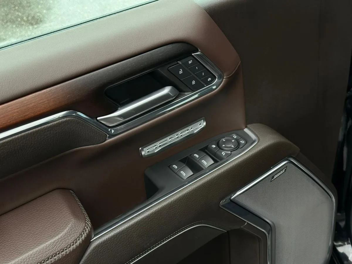 GMC Sierra - фото 13