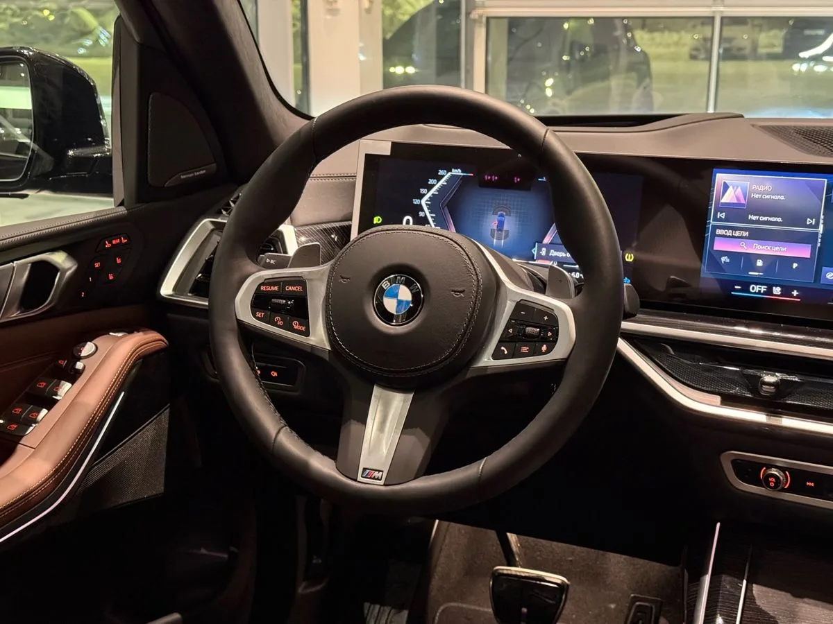 BMW X7 - фото 26