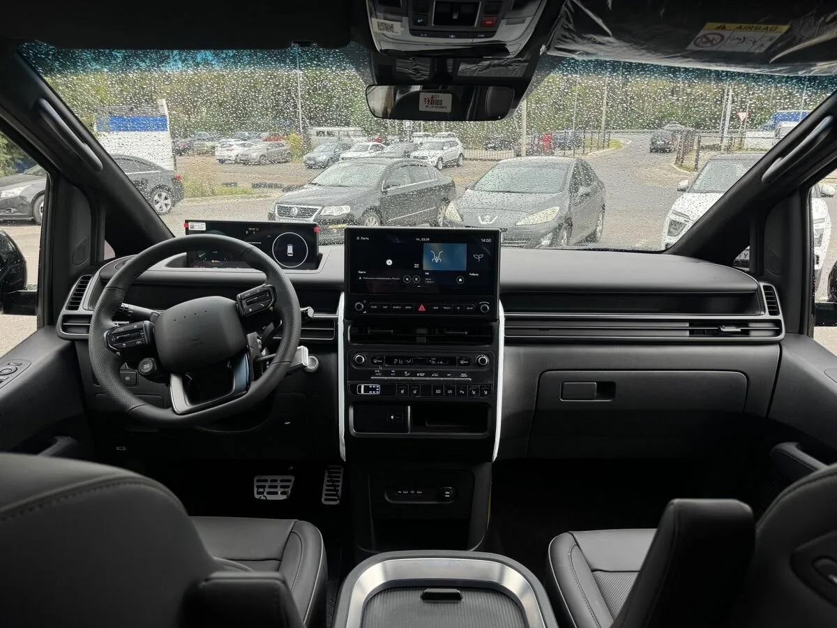 Hyundai Staria - фото 12