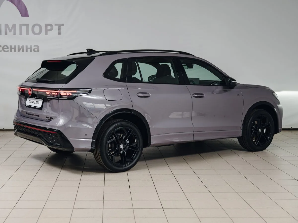 Volkswagen Tiguan - фото 10