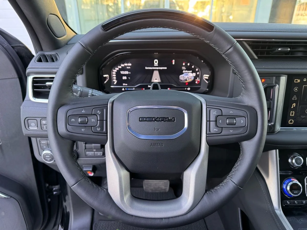 GMC Yukon - фото 12
