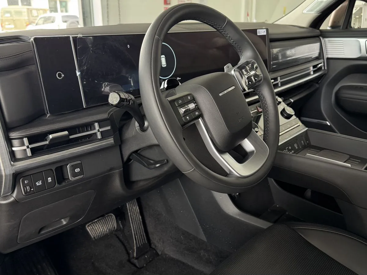 Hyundai Santa Fe - фото 4