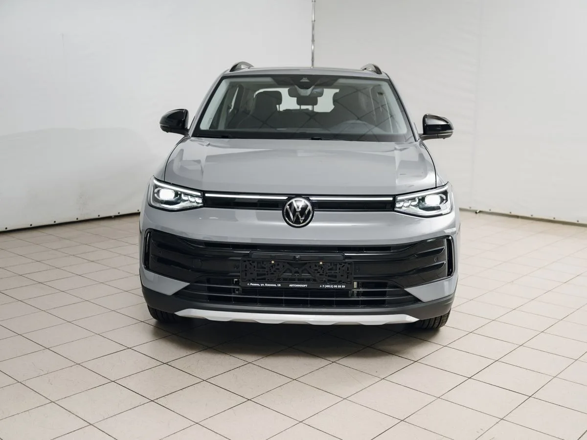 Volkswagen Tharu XR - фото 4