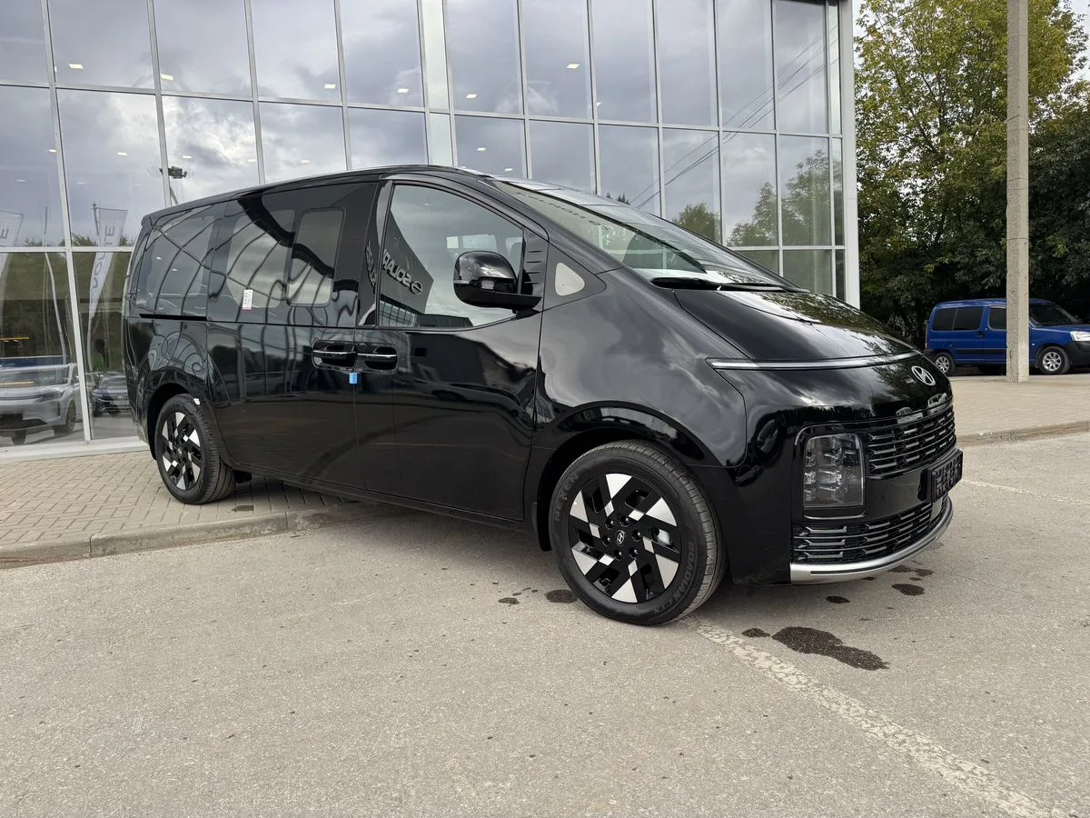 Hyundai Staria - фото 2