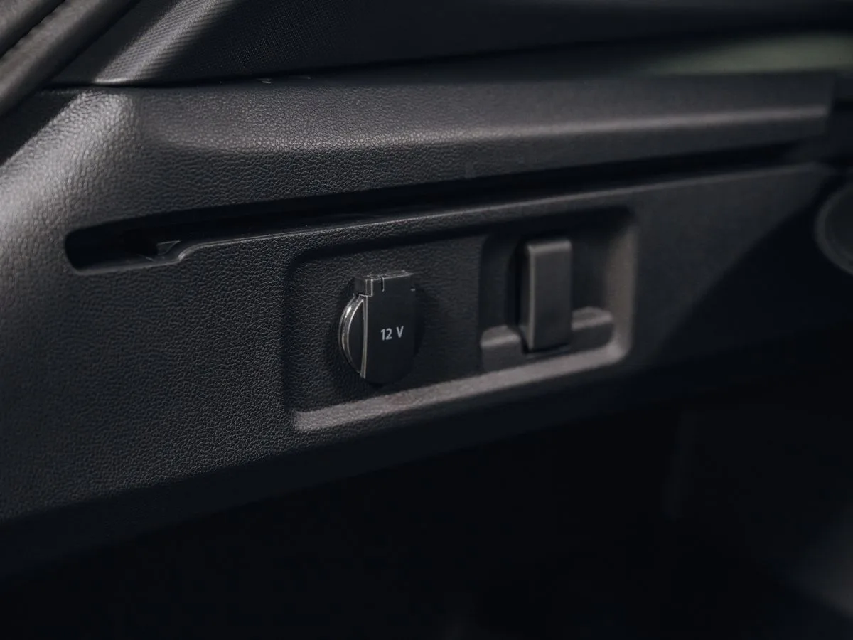 Volkswagen Tiguan - фото 15