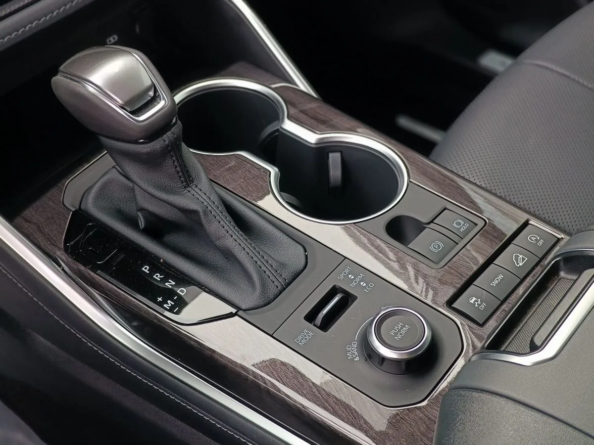 Toyota Highlander - фото 12