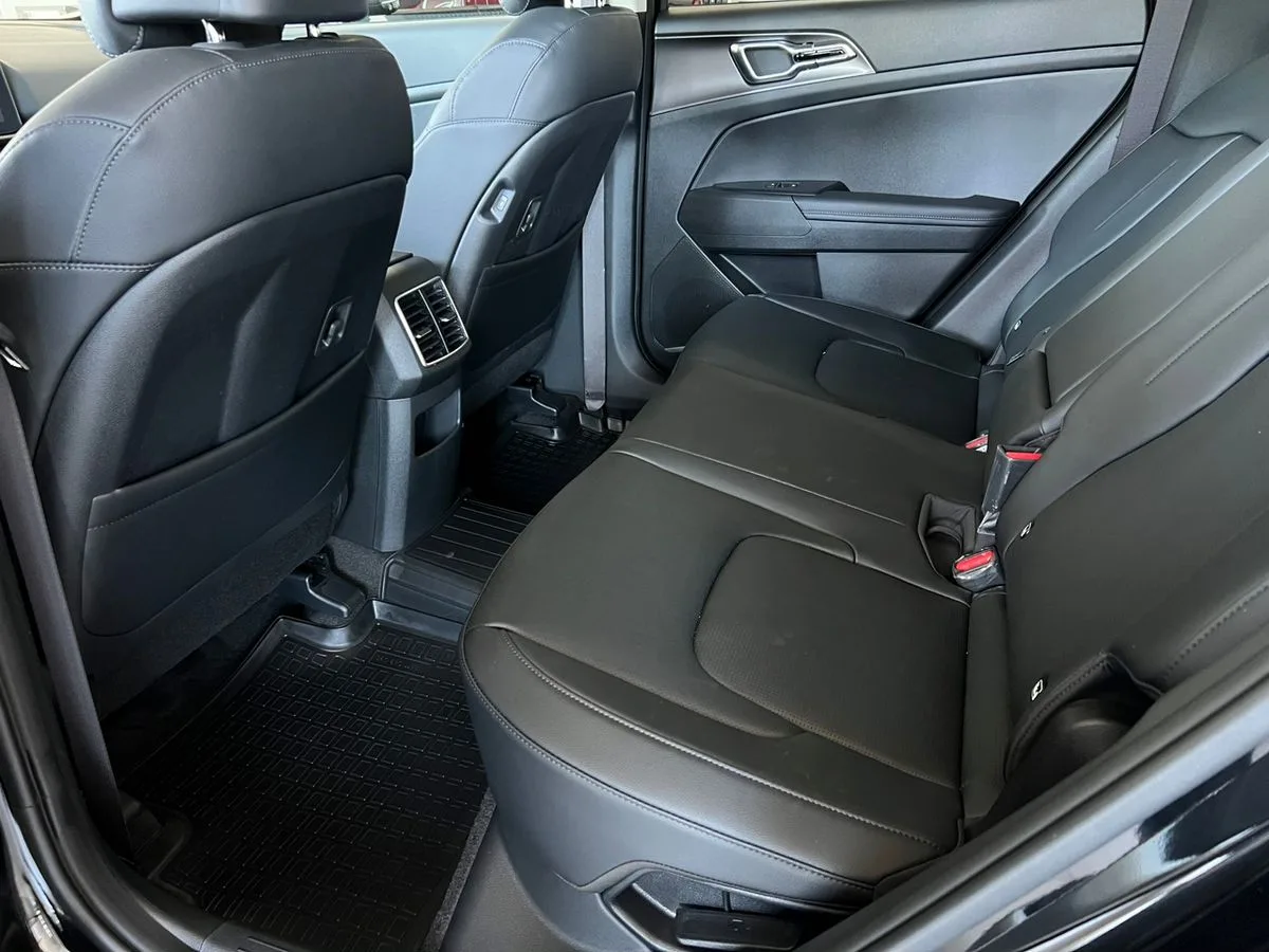 Kia Sportage - фото 12