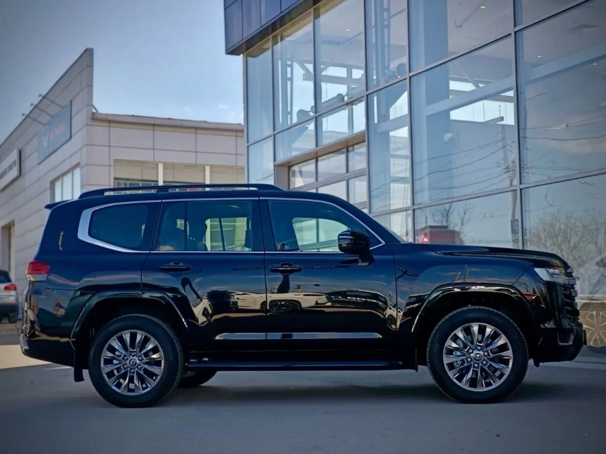 Toyota Land Cruiser - фото 2