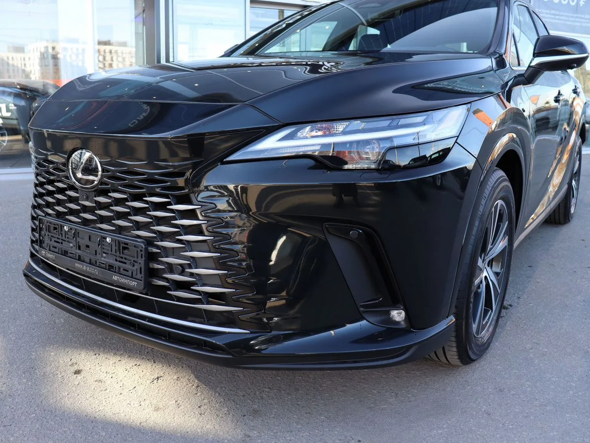 Lexus RX - фото 5