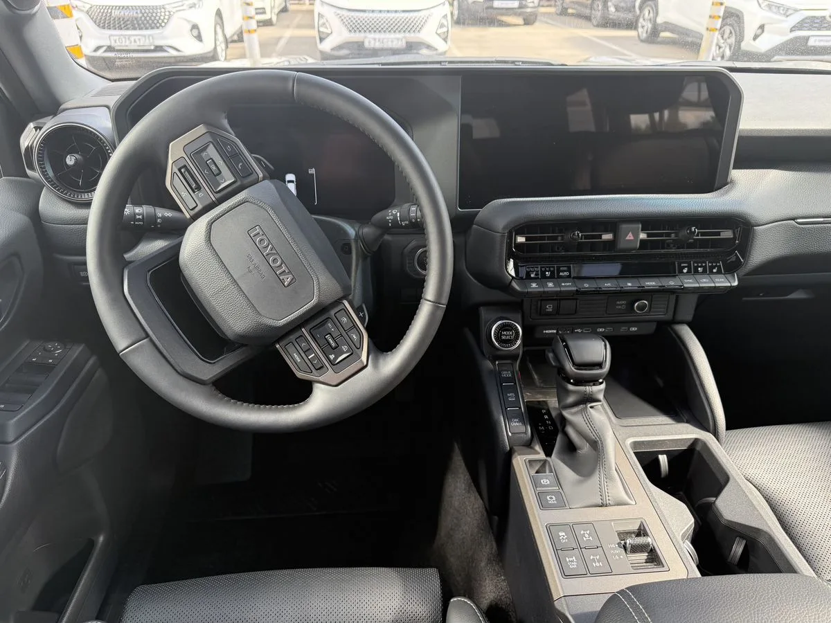 Toyota Land Cruiser Prado - фото 9
