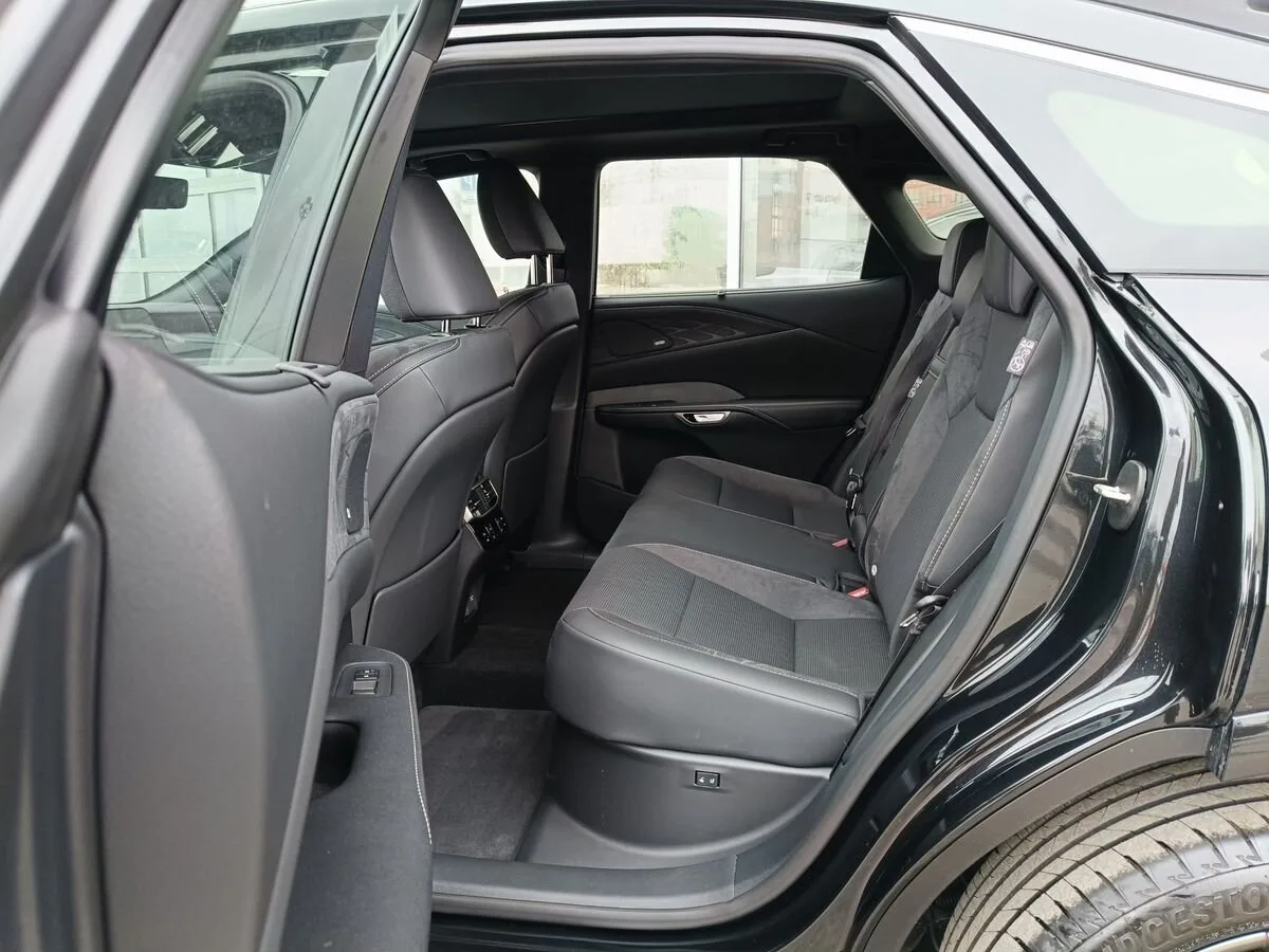 Lexus RX - фото 14