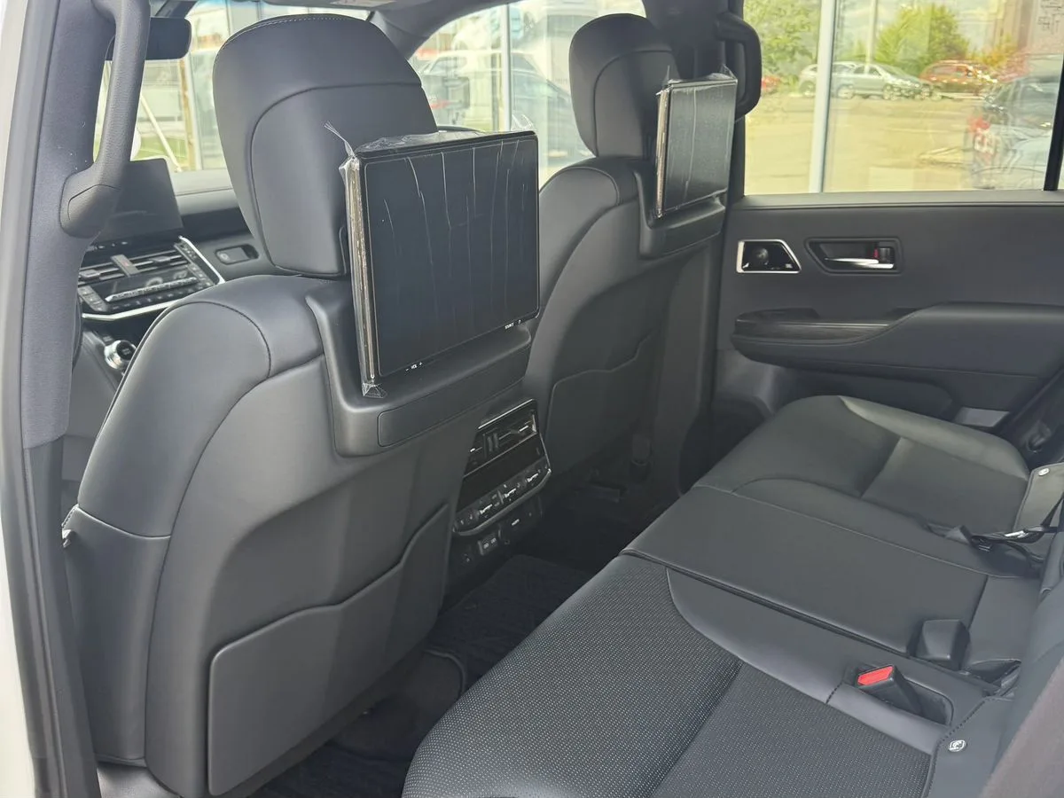Toyota Land Cruiser - фото 9