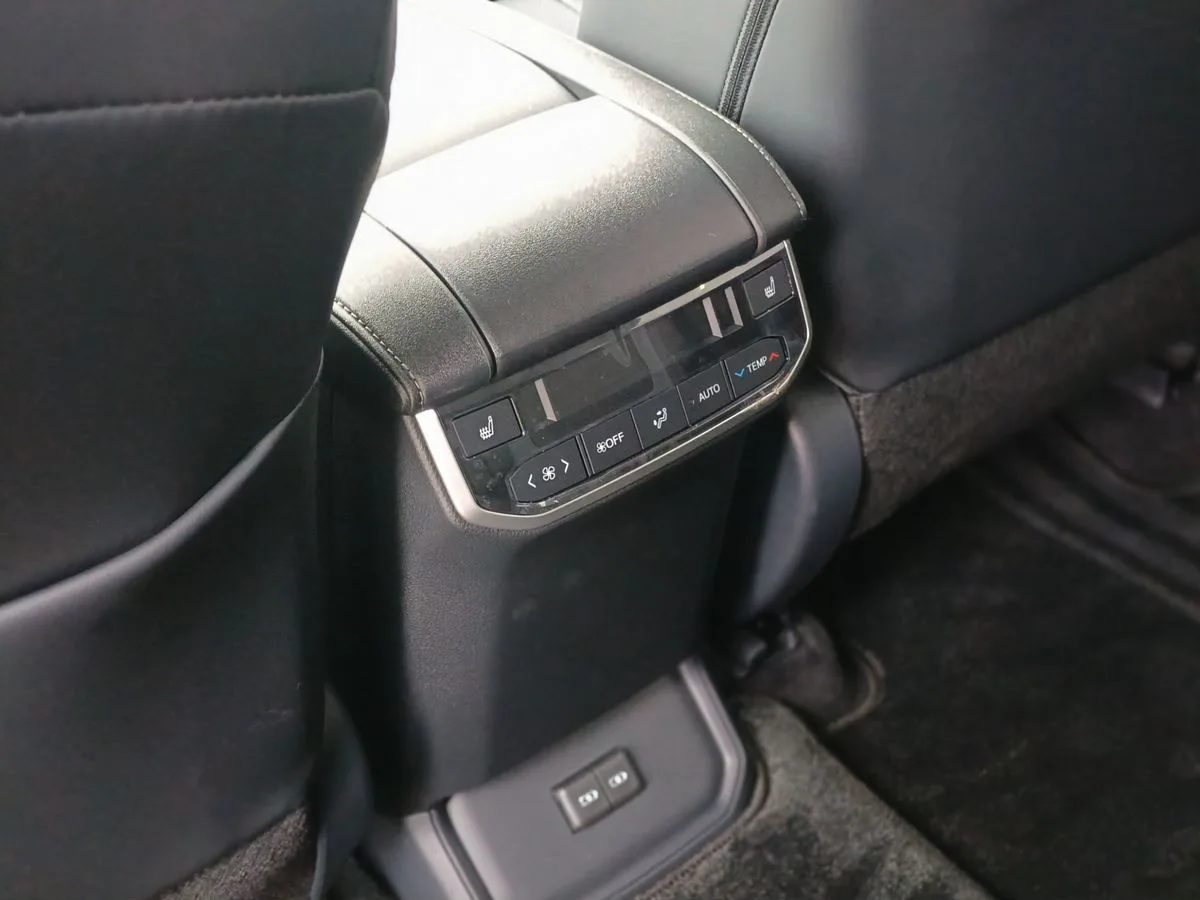 Toyota Highlander - фото 17