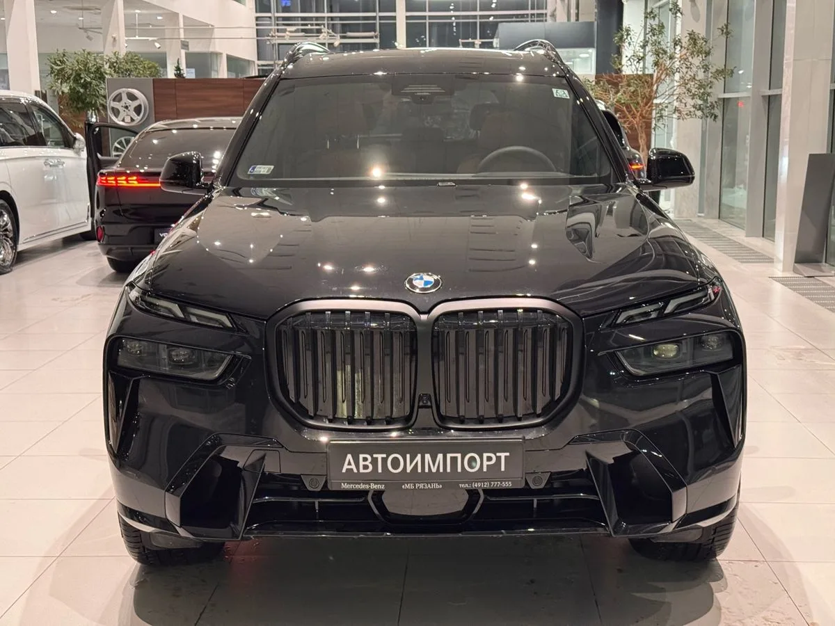 BMW X7 - фото 2