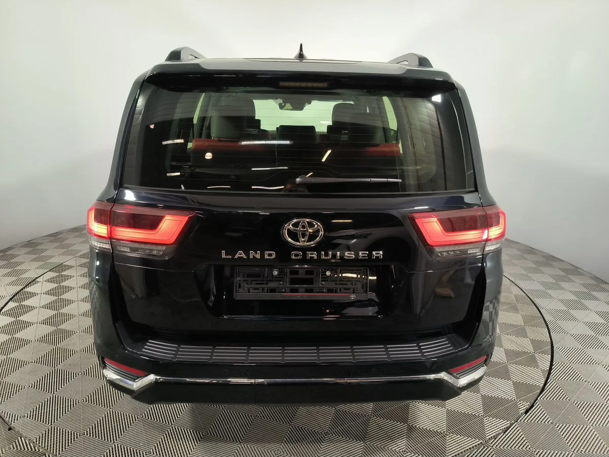 Toyota Land Cruiser - фото 7