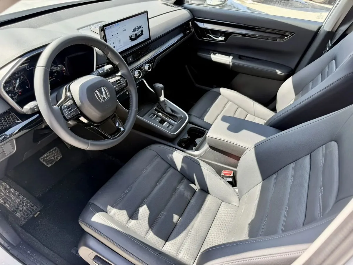 Honda CR-V - фото 12